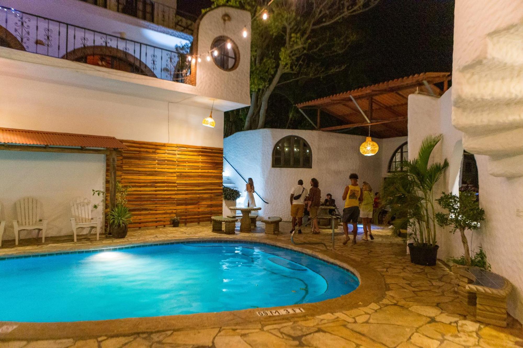 Beachside Stay At Villa Viyarte Сан-Хуан-дель-Сур Екстер'єр фото